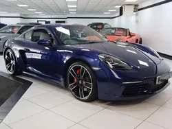 Blue Used 2019 Porsche 718 Cayman Coupe | £46,949 (Fair price)