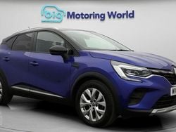 Used 2020 Renault Captur Iconic SUV | £11,600 (Fair price)