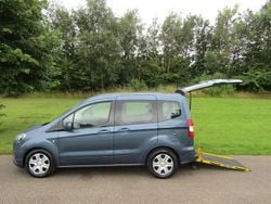Blue Used 2020 Ford Tourneo Courier Zetec MPV | £10,495 (Fair price)