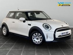 White Used 2021 Mini ONE Classic Hatchback | £12,795 (Fair price)