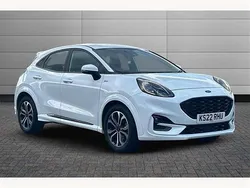 White Used 2022 Ford Puma ST-Line SUV | £12,950 (Fair price)
