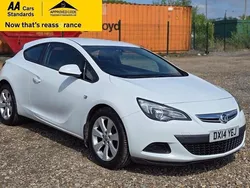 White Used 2014 Vauxhall Astra GTC Sport Coupe | £2,488 (Good price)