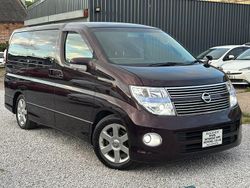 Purple Used 2008 Nissan Elgrand 360º MPV | £9,995 (Fair price)