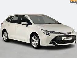 White Used 2022 Toyota Corolla Estate | £17,695 (Fair price)