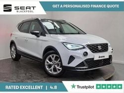White New 2025 Seat Arona FR SUV | £19,495 (Fair price)