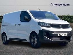 White Used 2024 Vauxhall Vivaro Van | £18,689 (Fair price)