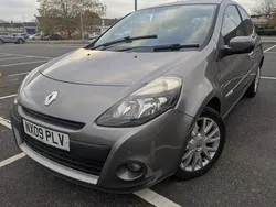 Grey Used 2009 Renault Clio II Dynamique Hatchback | £1,440 (Fair price)