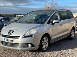 Silver Used 2011 Peugeot 5008 MPV | £2,195 (Fair price)