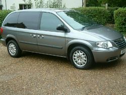 Used 2005 Chrysler Voyager MPV | £4,475