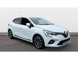 White Used 2020 Renault Clio V Iconic Hatchback | £10,938 (Fair price)