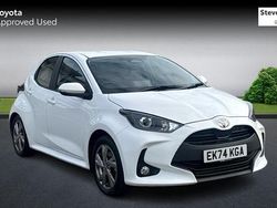 Used 2025 Toyota Yaris Hybrid Hatchback | £19,763 (Fair price)
