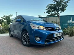 Blue Used 2015 Toyota Verso MPV | £6,395 (Good price)