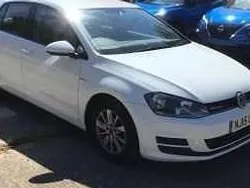 Candy white Used 2015 VW Golf VII Hatchback | £7,975 (Fair price)