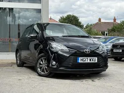 Black Used 2017 Toyota Yaris Hatchback | £10,995 (Fair price)