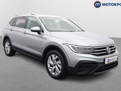 Used 2024 VW Tiguan Allspace Life SUV | £25,099 (Good price)