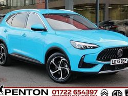 White Used 2023 MG HS Trophy SUV | £17,490 (Fair price)