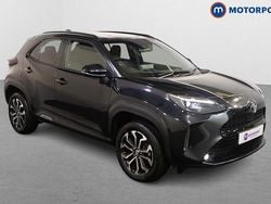 Used 2025 Toyota Yaris Hybrid Design Estate | £20,699 (Super price)