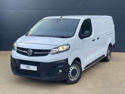 White Used 2022 Vauxhall Vivaro S Van | £11,745 (Fair price)