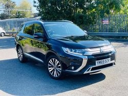 Black Used 2020 Mitsubishi Outlander SUV | £13,675 (Fair price)