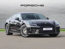 Porsche Panamera 4