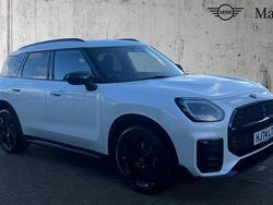 Nanuq white Used 2025 Mini Countryman Sport SUV | £35,817 (Super price)