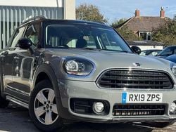 Grey Used 2019 Mini Cooper Countryman Classic SUV | £13,995 (Good price)