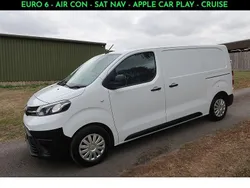 White Used 2023 Toyota Proace Van | £15,790 (Fair price)