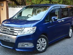 Met blue Used 2011 Honda Stepwgn MPV | £10,995 (A bit pricey)