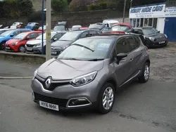Grey black Used 2016 Renault Captur Dynamique SUV | £5,495 (Fair price)