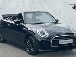 Black Used 2022 Mini Cooper Classic Hatchback | £15,950 (Fair price)
