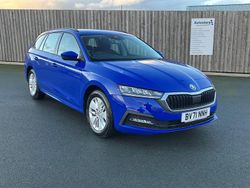 Blue Used 2021 Skoda Octavia SE Technology Estate | £16,500 (Fair price)