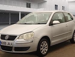 Silver Used 2005 VW Polo SE Hatchback | £1,900 (Fair price)