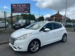 White Used 2012 Peugeot 208 Allure Hatchback | £3,495 (Fair price)