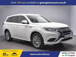 White Used 2021 Mitsubishi Outlander P-HEV SUV | £15,700 (Fair price)