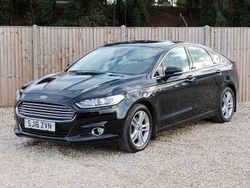 Black Used 2016 Ford Mondeo Titanium Hatchback | £6,400 (Fair price)