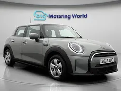 Used 2022 Mini Cooper Classic Hatchback | £16,500 (Fair price)