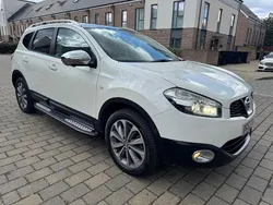 White Used 2013 Nissan Qashqai +2 Tekna SUV | £6,500 (Fair price)