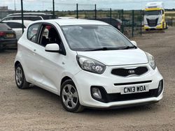 White Used 2013 Kia Picanto Hatchback | £1,350 (Fair price)