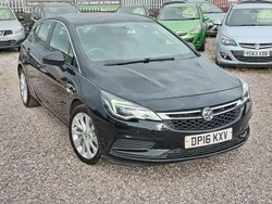 Black Used 2016 Vauxhall Astra Design Edition Hatchback | £3,595 (Fair price)