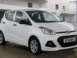 White Used 2015 Hyundai i10 Hatchback | £3,999 (Super price)