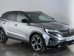 Grey Used 2024 Renault Austral Iconic Esprit Alpine SUV | £26,800 (Fair price)