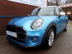 Blue Used 2016 Mini Cooper D Hatch Hatchback | £6,795 (Fair price)