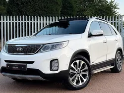 White Used 2014 Kia Sorento 4 SUV | £10,490 (Super price)