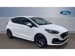 White Used 2022 Ford Fiesta ST Hatchback | £19,184 (Fair price)