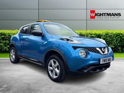 Blue Used 2019 Nissan Juke SUV | £9,495 (A bit pricey)