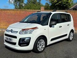 White Used 2016 Citroën C3 Hatchback | £6,495 (Fair price)