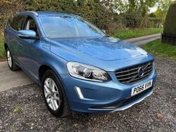 Blue Used 2016 Volvo XC60 SE Lux SUV | £13,995 (Fair price)