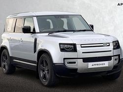 Silver Used 2024 Land Rover Defender HSE SUV | £62,389 (Good price)