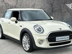White Used 2018 Mini Cooper Hatch Hatchback | £11,490 (Good price)
