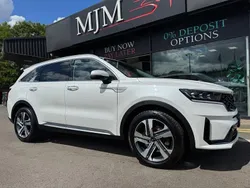 White Used 2021 Kia Sorento 3 SUV | £28,995 (Fair price)
